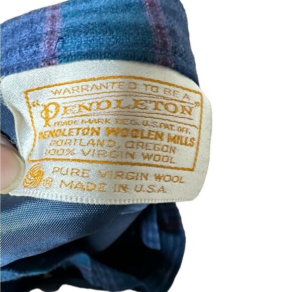 Vintage 70s Pendleton Long Blue Pleated
Plaid Skirt Size 12
Blue Wool - Picture 6 of 8